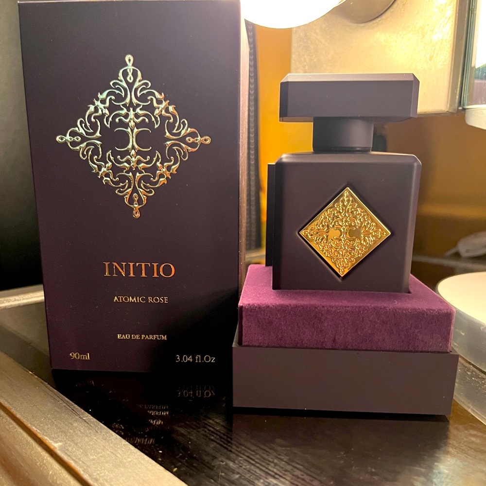 🛑SOLD🛑ATOMIC ROSE 🌹 by INITIO. 3.4 oz. FULL bottle. Delina competition!